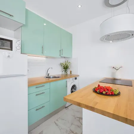 Apartament Stylish Algarve With Spacious Terrace & Sea Views *