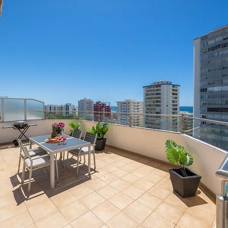 Stylish Algarve With Spacious Terrace & Sea Views Apartament *