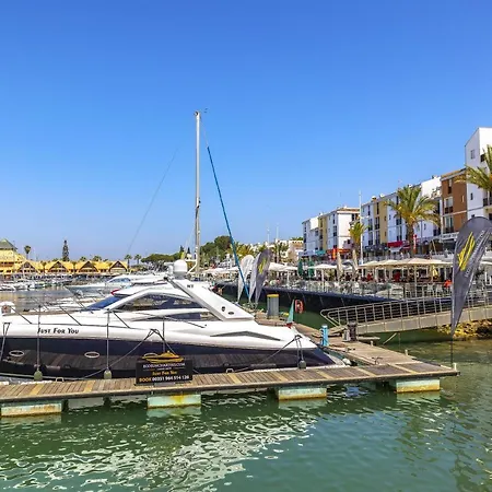 Apartament Stylish Algarve With Spacious Terrace & Sea Views