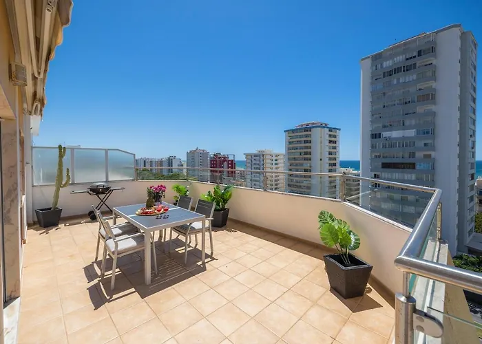 Stylish Algarve With Spacious Terrace & Sea Views Apartment *