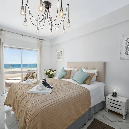 Stylish Algarve With Spacious Terrace & Sea Views Quarteira