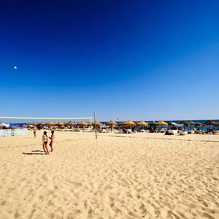 Apartamento Stylish Algarve With Spacious Terrace & Sea Views